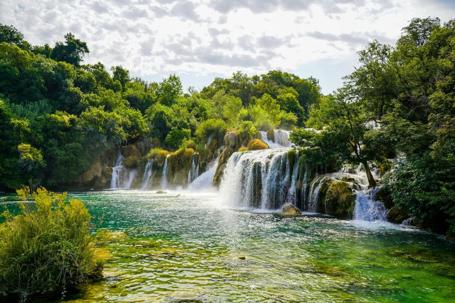 Krka Skradinski Buk waterfalls, Croatia